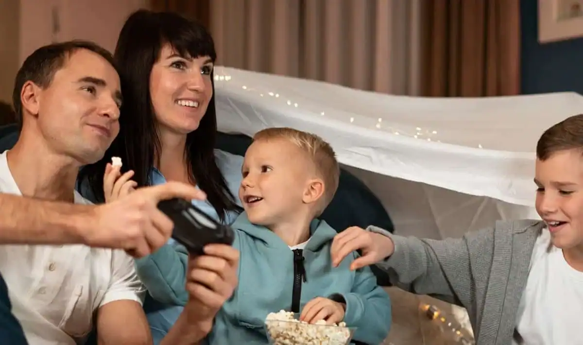 IPTV Smarters Pro Firestick streaming with 34,000+ channels on Smart TV, Android & iOS. Cross-device sync, 4K quality. Plans from $29.99.