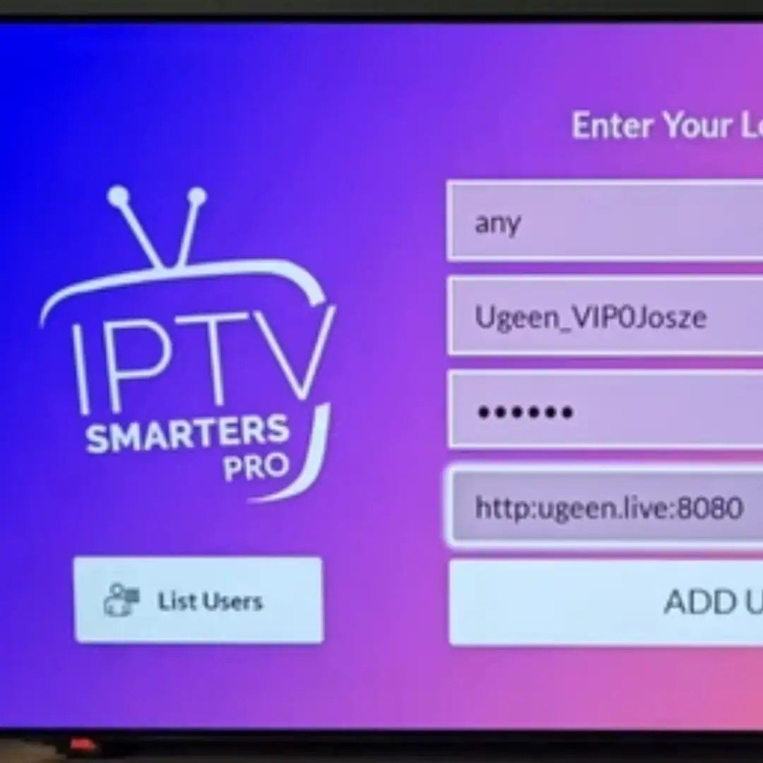 Customer watching buffer-free IPTV Smarters Pro streaming on large screen TV